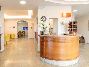 Vstupní hala nebo recepce v ubytování Hotel Ambrosiana + 37 fotografií