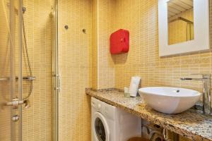 Jaleo Penthouse in Malaga by Solaga Holiday Homes 욕실 사진 46개 이상