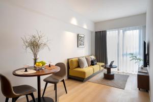 Istumisnurk majutusasutuses base-Beijing Wangfujing Serviced Apartment- in Hutong &Bike rental &Close to Forbidden City, Tian'anmen Square &Subway nearby &Free coffee &Washing machine,Kitchen &Restaurant discount &English speaking &High speed free WiFi