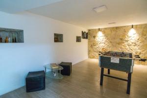 Fotografie z fotogalerie ubytování Village holiday apartman with heated pool Maslina v destinaci Kostanje