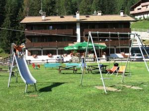 A garden outside Residence Valfurva