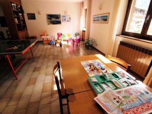 A seating area at Residence Valfurva