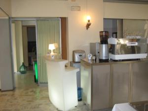 Cucina o angolo cottura di Albergo dei Pini