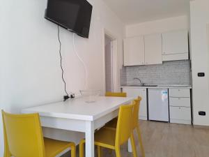 Kuchyň nebo kuchyňský kout v ubytování Maresol Residence