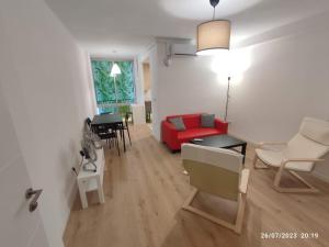 Posezení v ubytování Arts & Sciences Rooms Valencia - Urban Centric at Bruno Apartments CoLiving