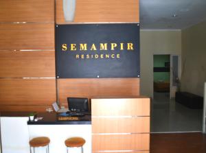 수라바야에 위치한 Semampir Residence By Occupied에서 갤러리에 업로드한 사진