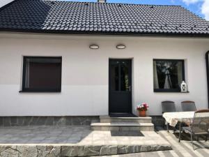 Budova, kde se apartmán nachází + 4 fotografie
