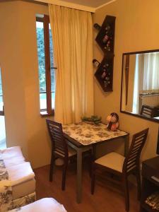 Giường trong phòng chung tại Villa Park - BeniArt Studio - nr 109 - near Gondola Lift