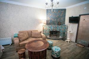 Ruang duduk di Borjomi Classic Hotel