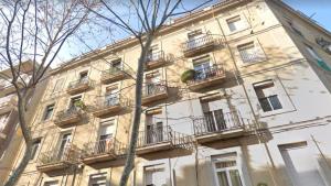 The building in which Az apartmant is located