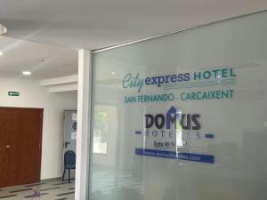 Galería fotográfica de Cityexpress Hotel San Fernando - Carcaixent en Carcaixent