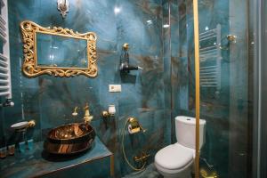 Bilik mandi di Borjomi Classic Hotel