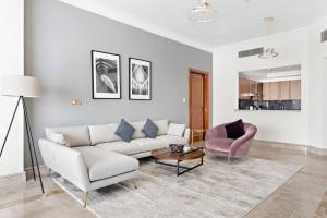Posezení v ubytování StoneTree - Fairmont South 2 BR - Beach Access
