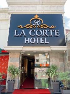 Hotel LaCorte Prishtina tesisinde sergilenen bir sertifika, ödül, işaret veya başka bir belge