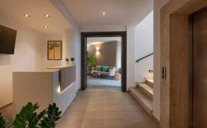 Katil atau katil-katil dalam bilik di MEM Lodge and Suite