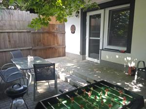 Patio alebo iná vonkajšia časť ubytovania Apartmán LauMar 2