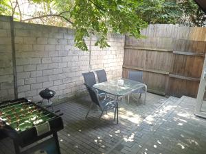 Patio alebo iná vonkajšia časť ubytovania Apartmán LauMar 2