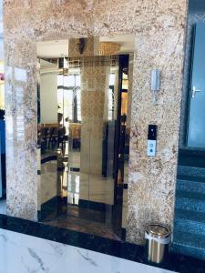 Gallery image of LAS VEGAS HOTEL in Quang Ninh