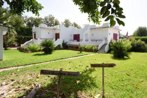 Zahrada ubytování Le Mandrelle Beach Resort