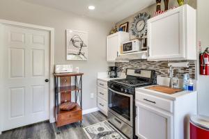 Gallery image of Sunny Las Vegas Studio with Shared Pool and Backyard! in Las Vegas