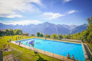 Bazén v ubytování La Majorie de Nendaz nebo v jeho okolí