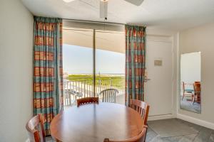 Galeriebild der Unterkunft Ocean-View Jersey Shore Condo Walk to Beach! in Wildwood + 16 Fotos