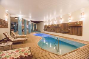 Bazén v ubytování Wetiga Hotel nebo v jeho okolí