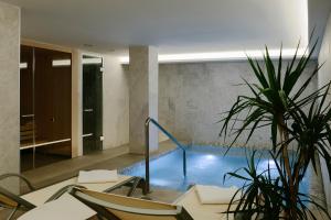 Basen w obiekcie AluaSoul Mallorca Resort - Adults only lub w pobliżu