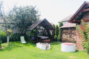 Afbeelding uit fotogalerij van Садиба Анна - Термальні води Косино in Zapson