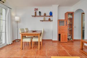 Fotografia z galérie ubytovania Beachfront apartment Torrox Costa v destinácii Torrox