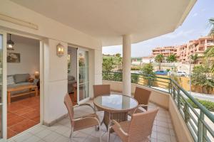 Balkón alebo terasa v ubytovaní Beachfront apartment Torrox Costa