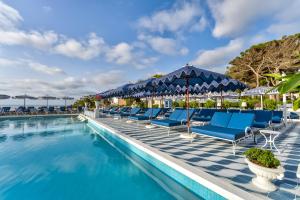 Bazén v ubytovaní Hotel Mongibello Ibiza alebo v jeho blízkosti