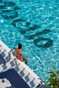 Bazén v ubytovaní Hotel Mongibello Ibiza alebo v jeho blízkosti