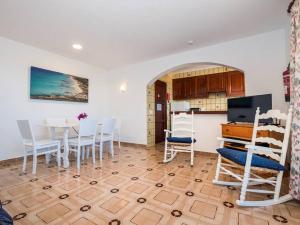A kitchen or kitchenette at Great Son Bou Villa Casa Lucia 3 Bedroom Family Villa Large Spacious Pool Area Sea Views