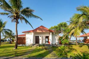 Zahrada ubytování Tam Thanh Beach Resort & Spa