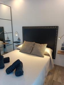 Imagen de la galería de LEBANA PLAZA JULIAN, en Facinas 17 fotos más