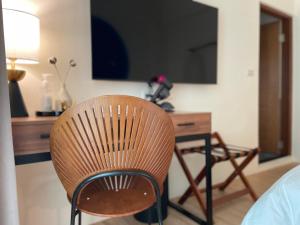 TV a/nebo společenská místnost v ubytování 月月寓室 Luna INN 民宿