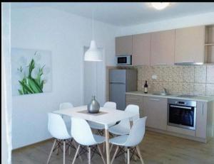 صورة لـ Apartments Marko Maros في كوتور