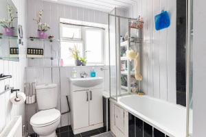 Ένα μπάνιο στο Seaview +30 φωτογραφίες