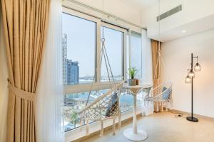 Fotografie z fotogalerie ubytování Marina Residences 2BR: Seaside in Palm Jumeirah v Dubaji