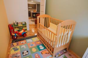 A bed or beds in a room at Apartman K29