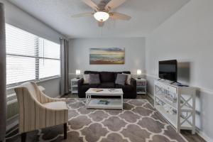 Imagen de la galería de Coastal Waters 214, 2Nd Floor 1 Bedroom Ocean View Condo, en New Smyrna Beach