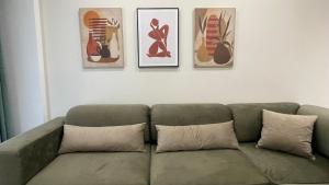 Posezení v ubytování Downtown Apartment