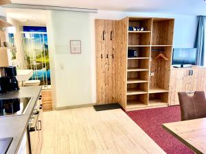 Kuchnia lub aneks kuchenny w obiekcie Appartements Herold