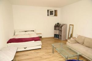 ベラ・ツルクバにあるCvetのギャラリーの写真