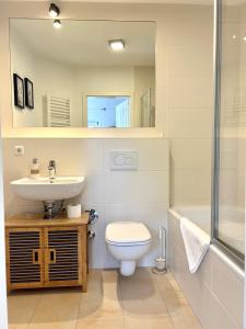 A bathroom at Apartment Huberspitz - Ruhe, Berge & Natur
