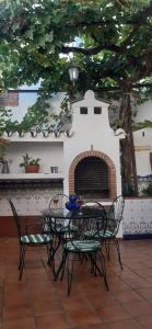 Fotografie z fotogalerie ubytování Casa Luciíta: Agradable con chimenea, patio y BBQ. v destinaci Ojén