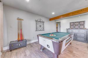 Gallery image of Serene Alto Cabin with Mountain Views and Fire Pit! in Alto