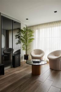 Istumisnurk majutusasutuses Hotel Selis