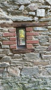 Afbeelding uit fotogalerij van Chambre insolite in Saint-Mathieu